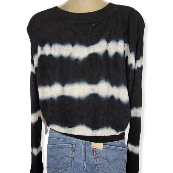 Crave Fame Black Tie Dye Light Knit Sweater XL Junior - Picture 3 of 4